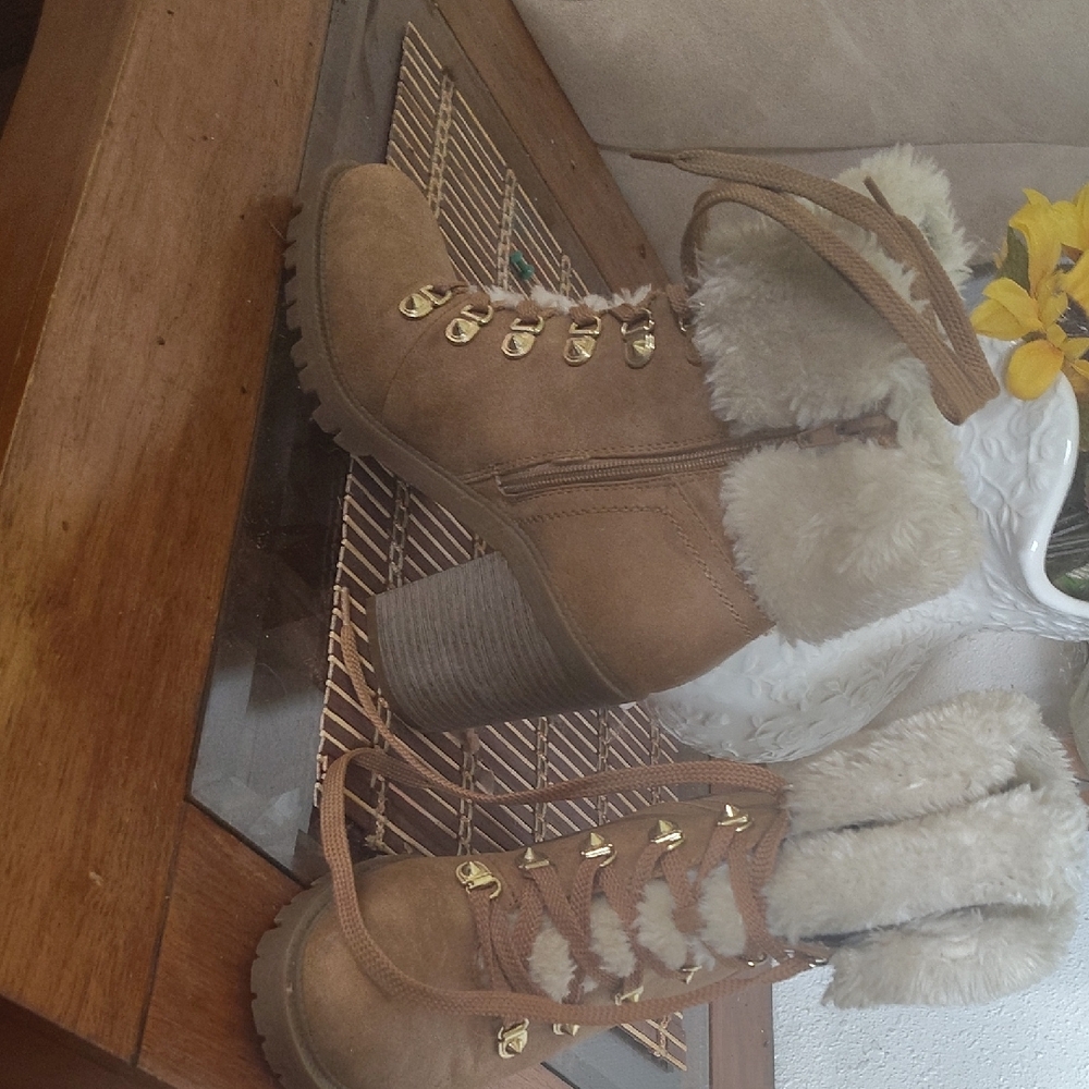 G by Guess Tan Cream Heeled Boots with Lace-Up Design